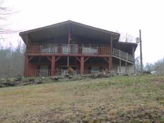 1289 Austin Lake Rd, Baxter, TN 38544-6809
