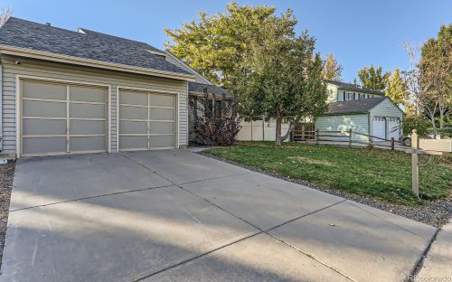 18272 Crestline Cir, Denver, CO 80015-2675