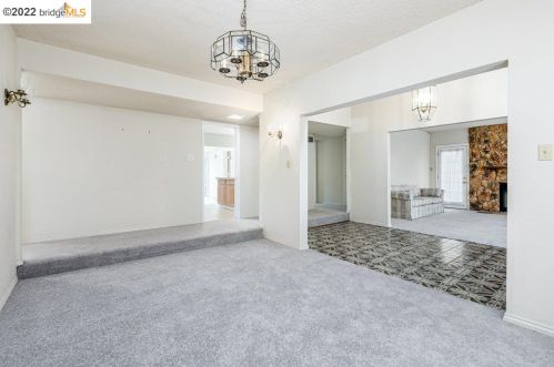 6 Pillon Real, Concord CA  94523-1622 exterior