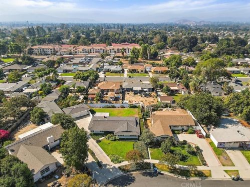 3876 Madrona Rd, Riverside CA  92504-3102 exterior