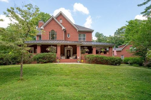 40 Trail Rd, Marietta, GA 30064-1536