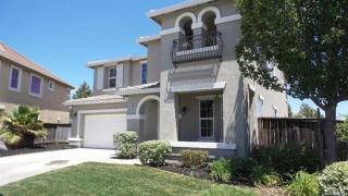 2462 Flatley Cir, Fairfield CA  94533-8922 exterior