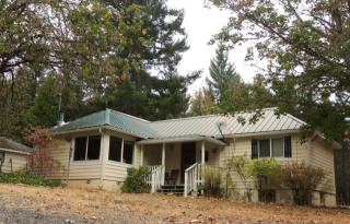 260 Draper Valley Rd, Selma, OR 97538-9750