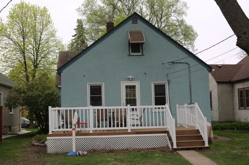 1679 Charles Ave, Saint Paul MN  55104-2227 exterior