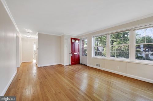 1807 Myrtle Rd, Silver Spring MD  20902-4006 exterior