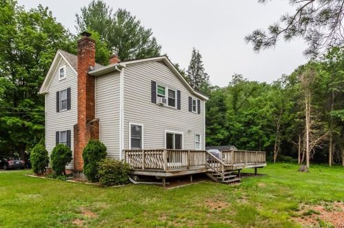 1368 Hebron Ave, Glastonbury, CT 06033-2509