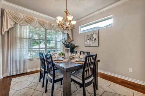 409 Brazos Dr, Georgetown, TX 78628-2668