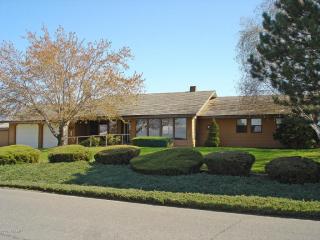 91 Alteejen Rd, Zillah, WA 98953-9347