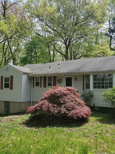 23 Field St, Norwalk, CT 06851-1310
