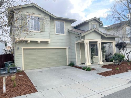1960 Mcnair St, Palo Alto, CA 94303-2544