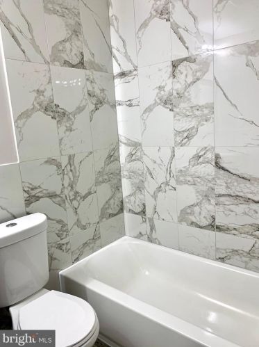 5316 12 St, Philadelphia PA 19122-4003 exterior