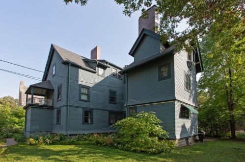 501 Grand Hl, Saint Paul MN  55102-2612 exterior
