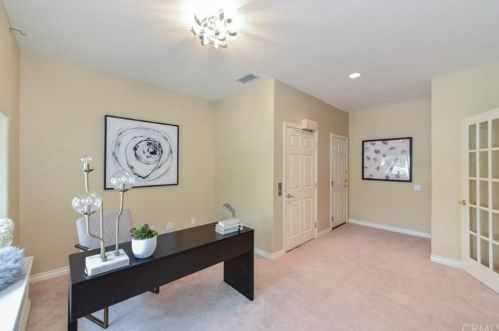 2 Heather, Irvine CA  92620-2219 exterior