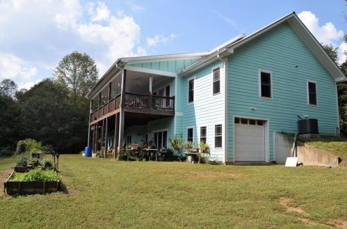 427 Chadwick Pl, Holly Springs, GA 30114-0043