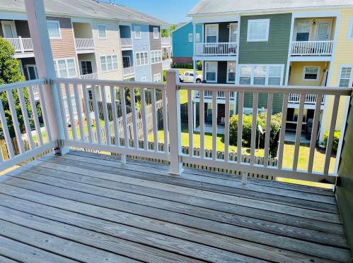 9042 Parlor Dr, Ladson SC  29456-5517 exterior