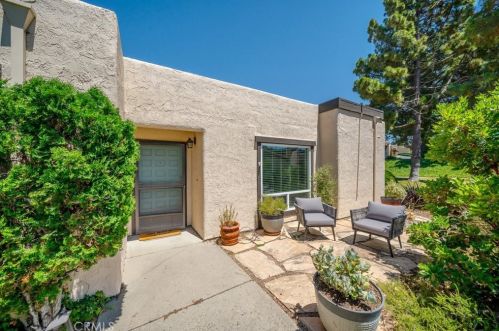 66 Contenta Ct, San Luis Obispo, CA 93401-7705