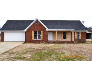 306 Kyllie Dr, Millington, TN 38053-0597