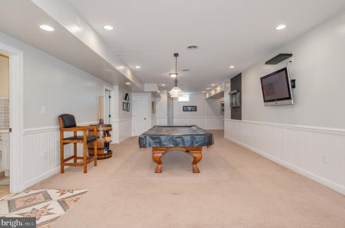 487 Vixen Ln, Gerrardstown WV  25420-4459 exterior