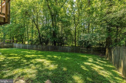 13216 Dauphine St, Silver Spring MD 20906-5211 exterior