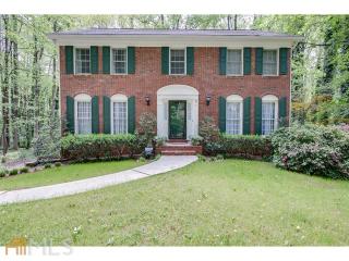 2772 Kenwood Dr, Duluth, GA 30096-3640