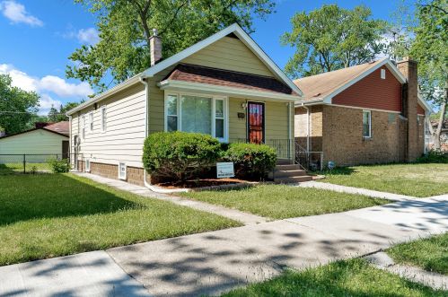 1117 123rd St, Chicago, IL 60827-5834