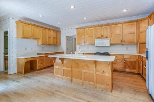 2910 Terrace Ridge Rd, Conyers GA  30012-2657 exterior