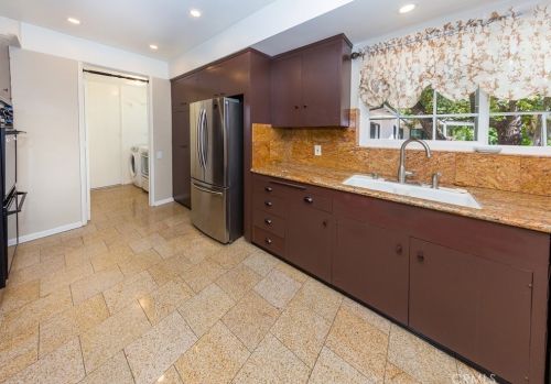 3110 Peters Cir, Glendale CA  91208-1732 exterior