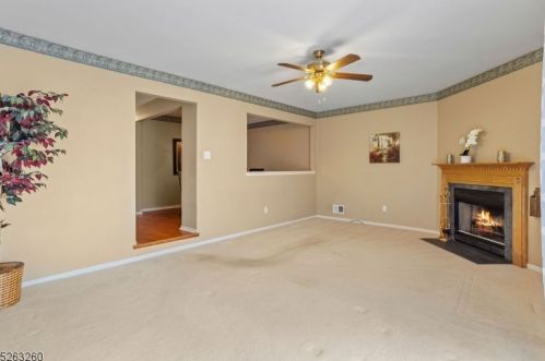 20 Grant Way, Princeton NJ  08540-1600 exterior