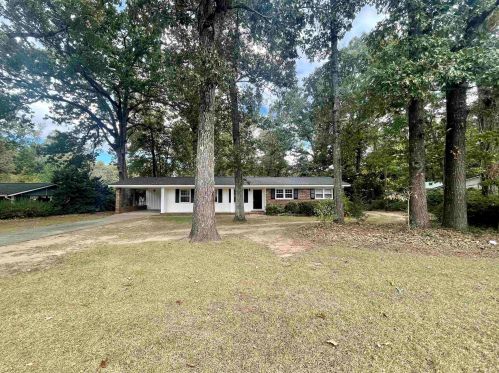 121 Amanda Pl, Warner Robins, GA 31088-6323