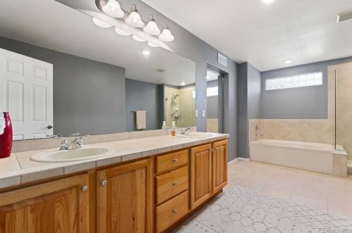 9763 Chambers Ct, Denver CO  80022-9284 exterior