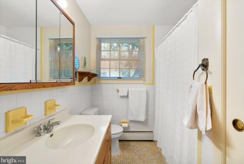 26 Sunset Dr, Severna Park MD 21146-3230 exterior