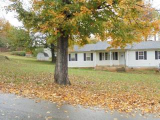 148 Anderson St, Ravenscroft, TN 38583-1645