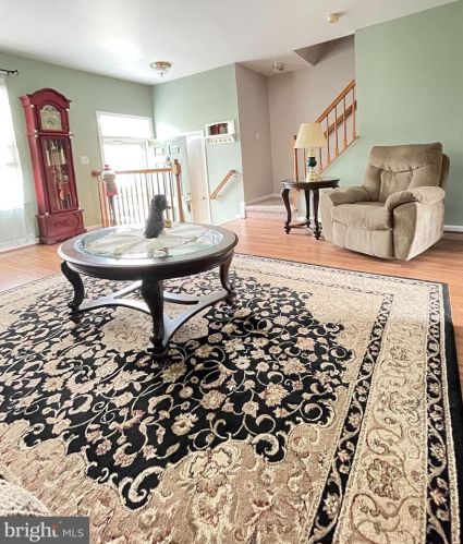 620 Warrenton Ter, Leesburg, VA 20176-2465