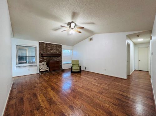 2317 Red River Dr, Garland, TX 75044-6747