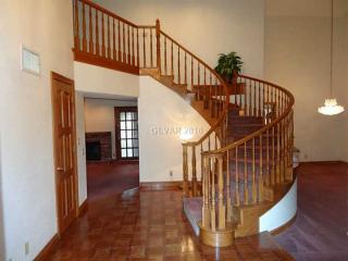 17 Pheasant Ridge Dr, Henderson NV  89014-2110 exterior