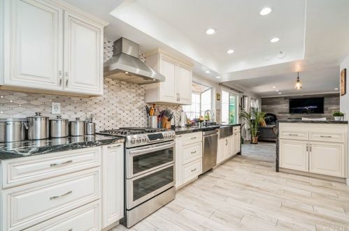 7310 Paseo Tampico, Anaheim, CA 92808-1048