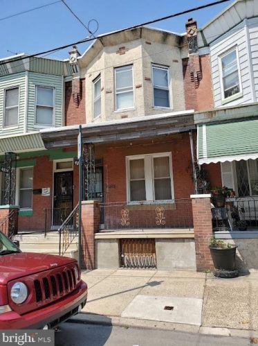 4816 Carlisle St, Philadelphia, PA 19141-2111