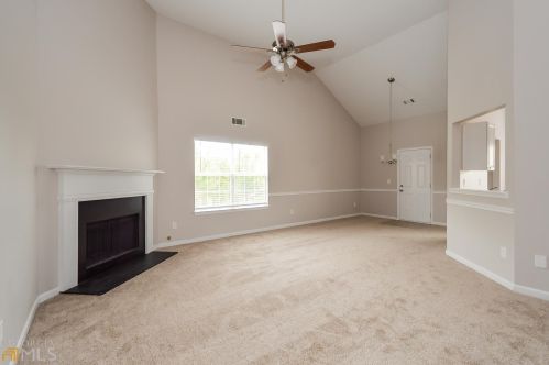 225 Windscape Dr, Porterdale, GA 30016-3045
