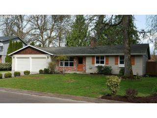 322 8th St, Battle Ground, WA 98604-8049