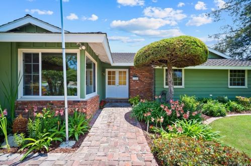 2340 Villa Real Dr, Orange, CA 92867-2502