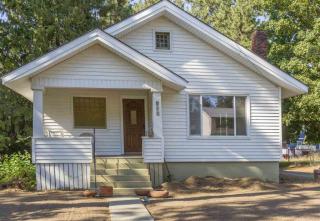 911 30th Ave, Spokane WA  99203-3103 exterior
