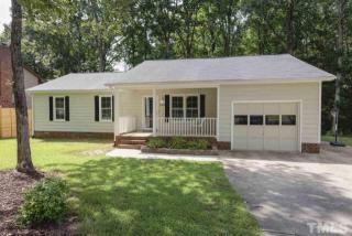 409 Trappers Run Dr, Cary NC  27513-4836 exterior