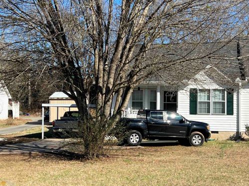217 Cottage Ct, Carrollton, GA 30117-2476