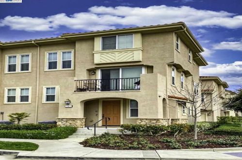 110 Heligan Ln, Livermore, CA 94551-6306