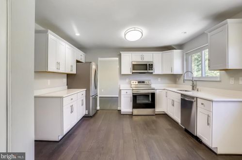 11744 Lovejoy St, Silver Spring MD 20902-1632 exterior