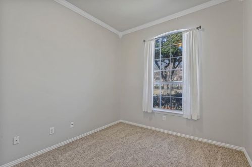 2421 Hillary Trl, Midlothian TX  76063-5122 exterior