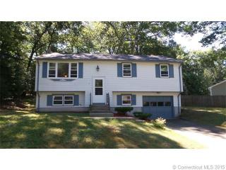 3 Saint Peters Ct, Putnam, CT 06260-1233