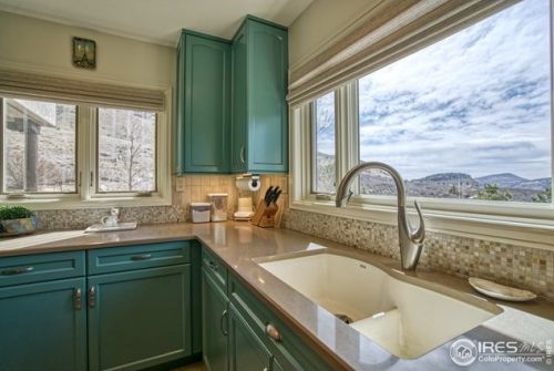 2402 Ponderosa Hl Rd, Lyons CO 80540-8432 exterior