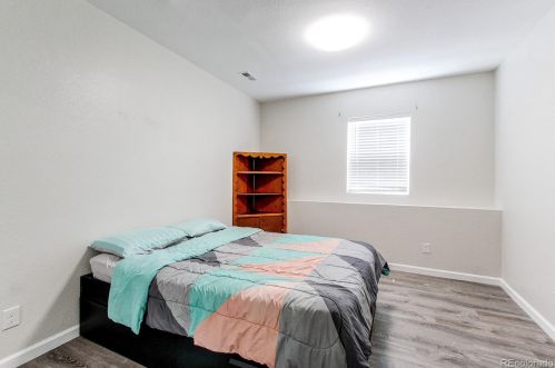 6550 Addison Way, Denver CO 80016-4162 exterior