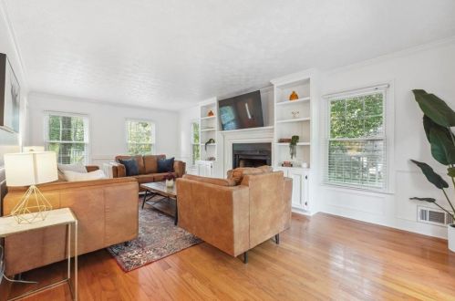 255 Farm Trak, Roswell, GA 30075-4218